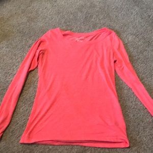 Hit pink long sleeve